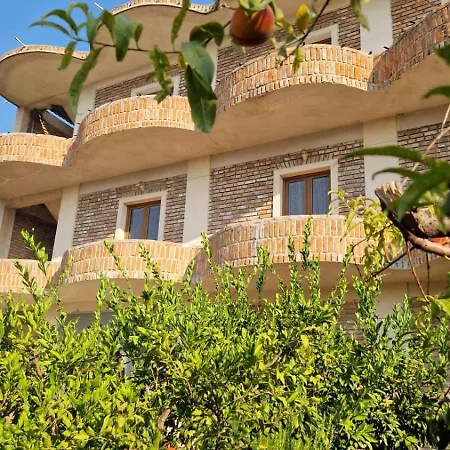 Appartamento Maria Near Airport Kamez